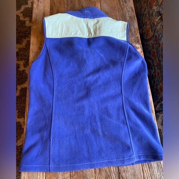 Vineyard Vines fleece vest Women’s medium blue - Picture 3 of 6
